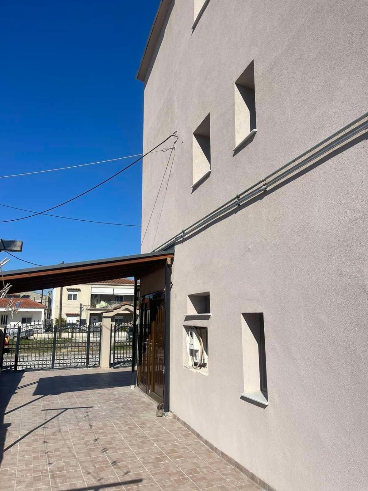 Bright Apartment, Spacious Near The Center Tríkala Kültér fotó