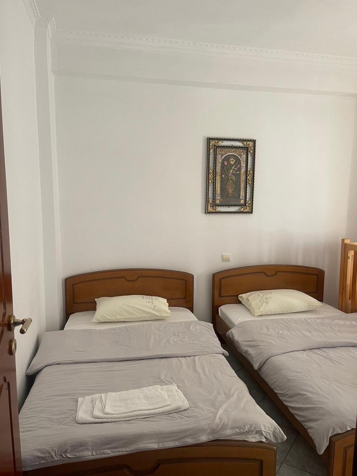 Bright Apartment, Spacious Near The Center Tríkala Kültér fotó